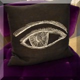 DN06. Kelly Wearstler eye pillow. 